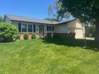 2702 Worcester Dr., Champaign, IL 61821