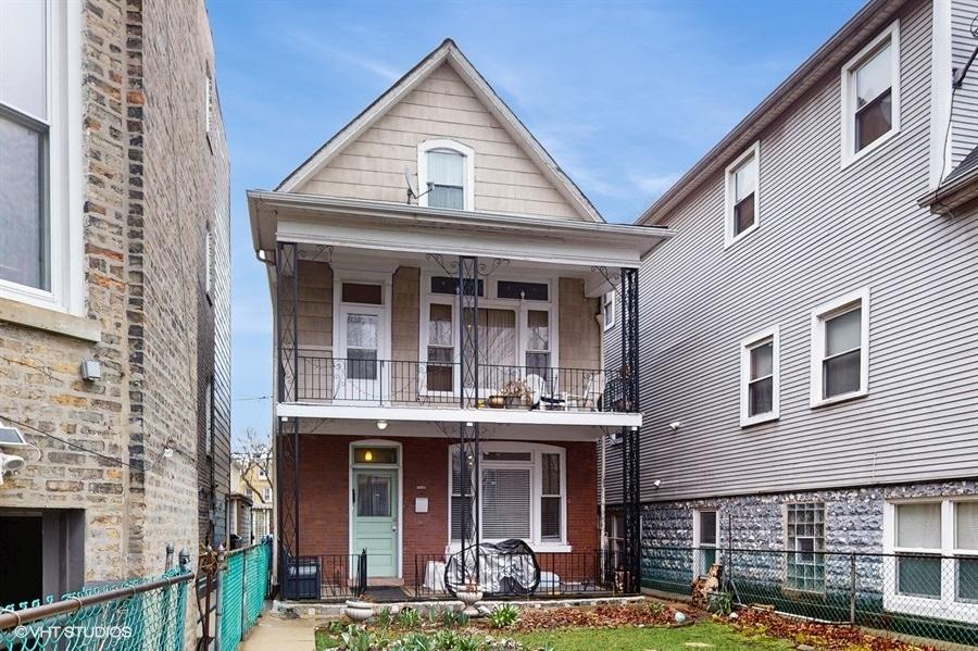 1655 N Francisco Ave., Chicago, IL 60647
