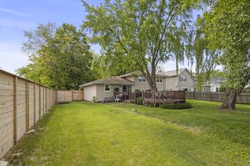 3907 New Haven Ave., Arlington Heights, IL 60004