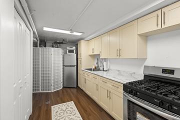 3907 New Haven Ave., Arlington Heights, IL 60004