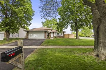 3907 New Haven Ave., Arlington Heights, IL 60004
