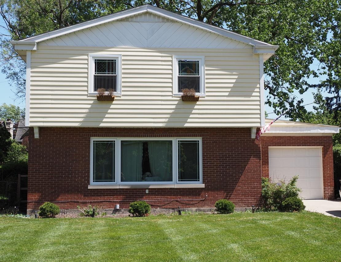 [Address Hidden by Seller], Chicago, IL 60646