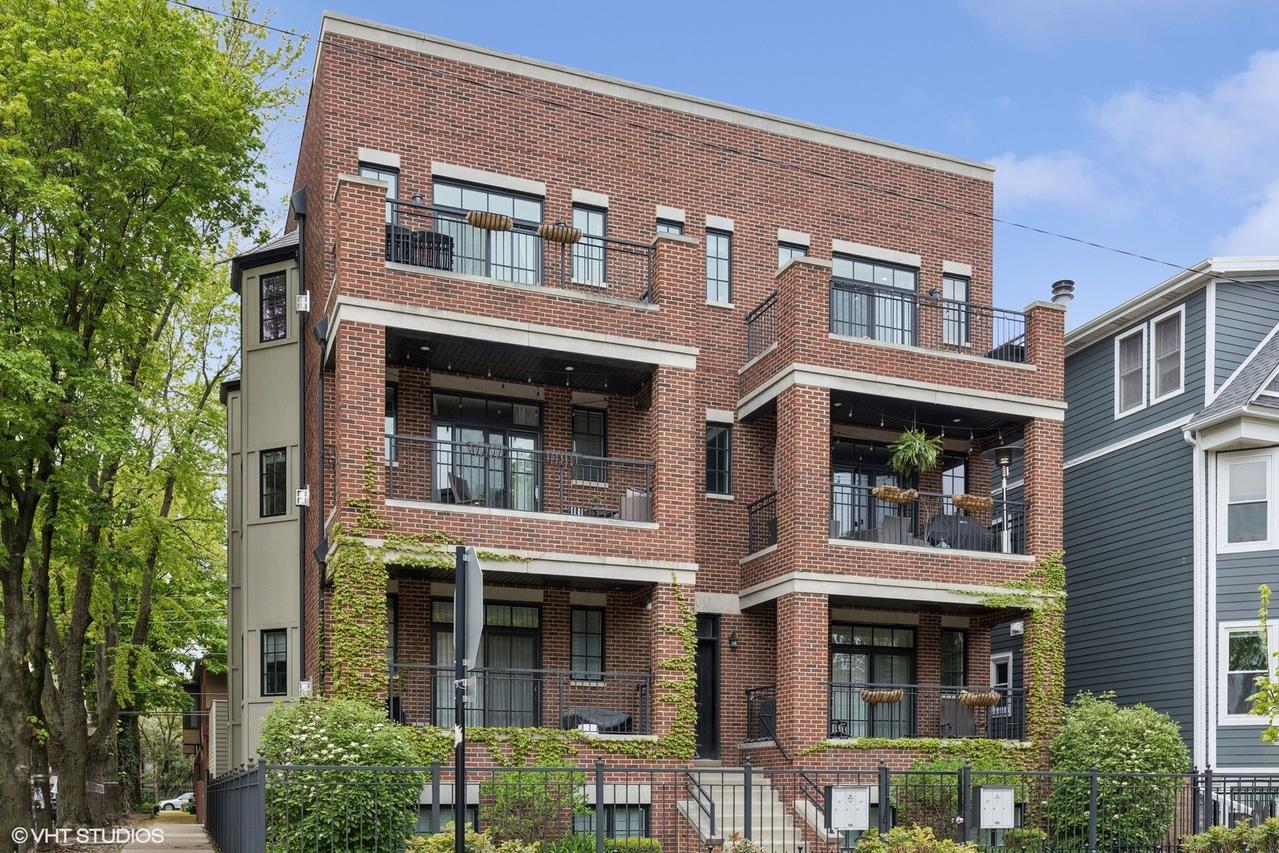 2700 N Wayne Ave. #3S, Chicago, IL 60614