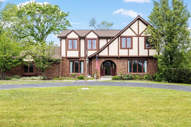 60 Romiga Ln., Palos Park, IL 60464