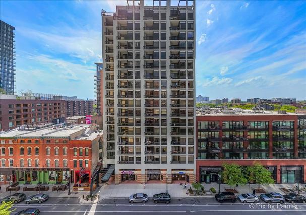 1212 N Wells St. #1403, Chicago, IL 60610