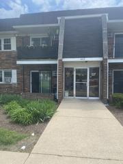2423 Ogden Ave. #6, Downers Grove, IL 60515
