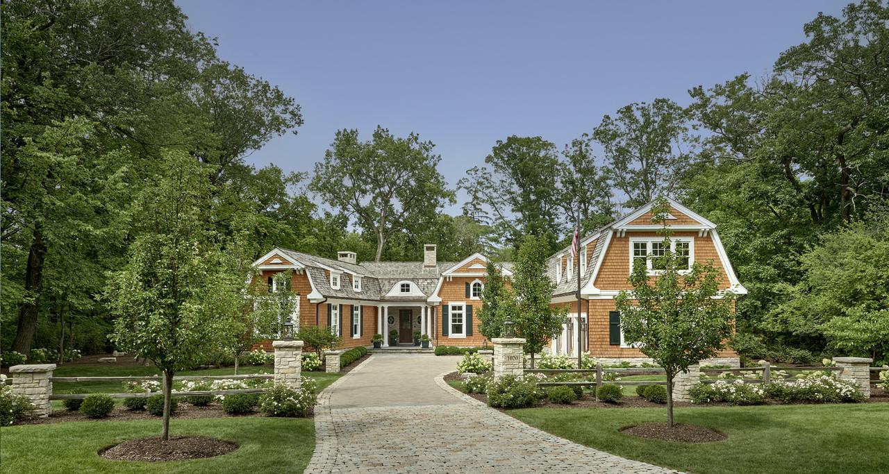 1020 Walden Ln., Lake Forest, IL 60045