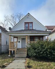 7934 S Saginaw Ave., Chicago, IL 60617