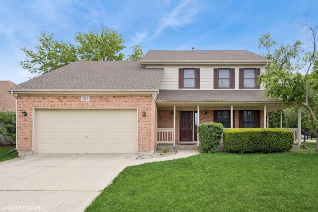 201 Rosewood Ct., Westmont, IL 60559