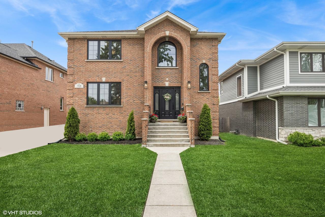 7928 N Octavia Ave., Niles, IL 60714