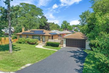 128 8th St., Downers Grove, IL 60515