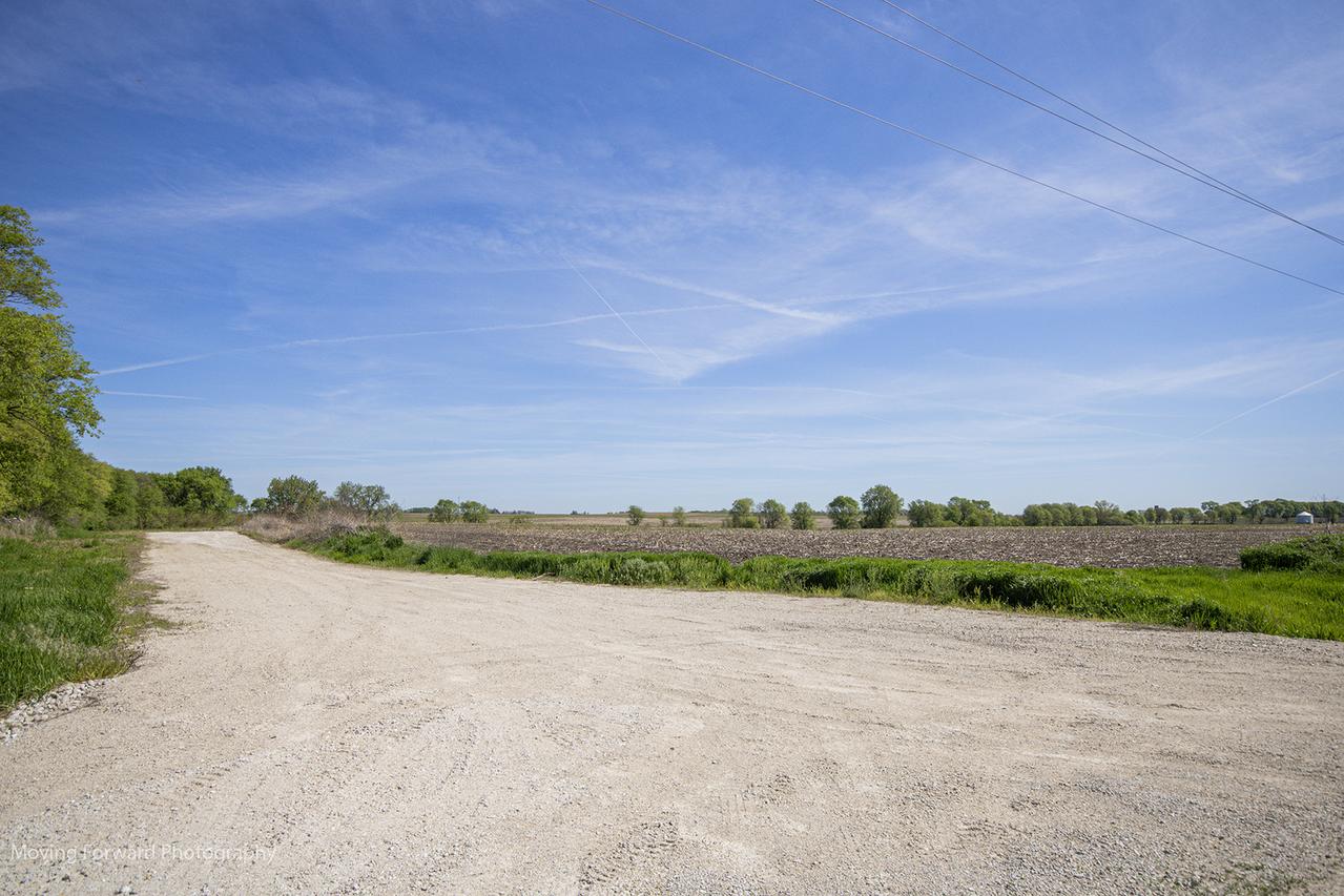 16011 Indian Rd., Newark, IL 60541