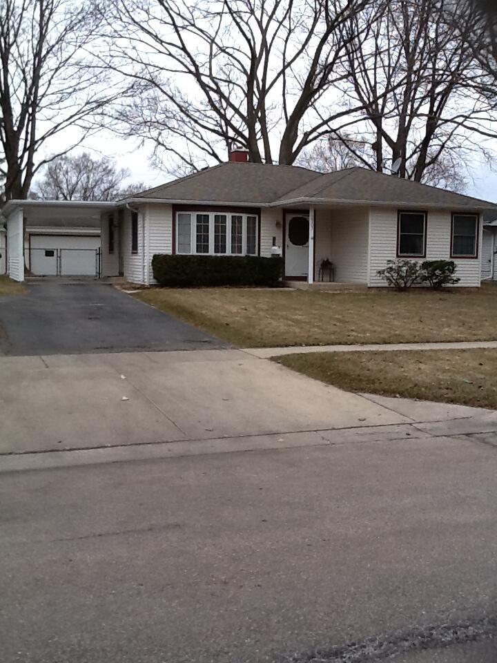 2307 Jay Ln., Rolling Meadows, IL 60008