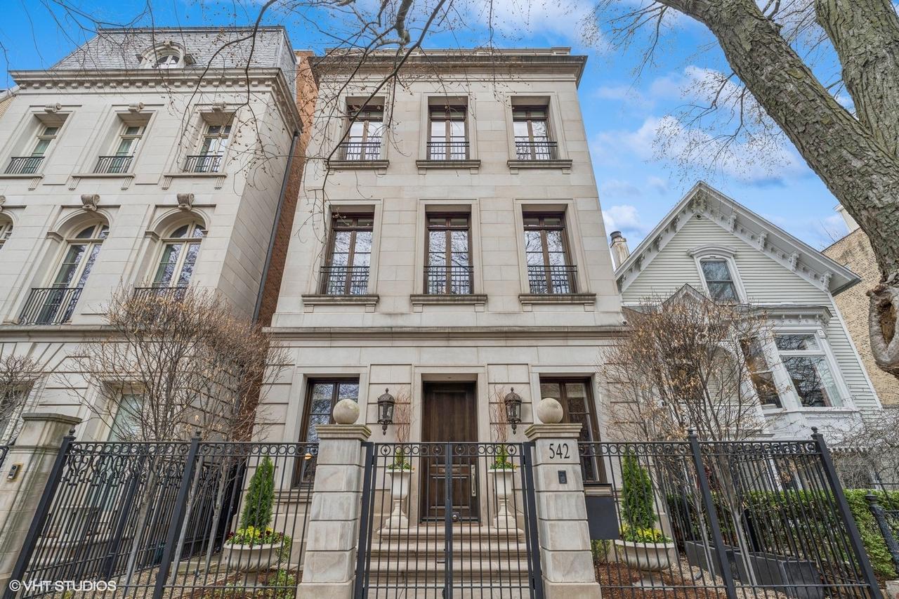 542 W Dickens St., Chicago, IL 60614