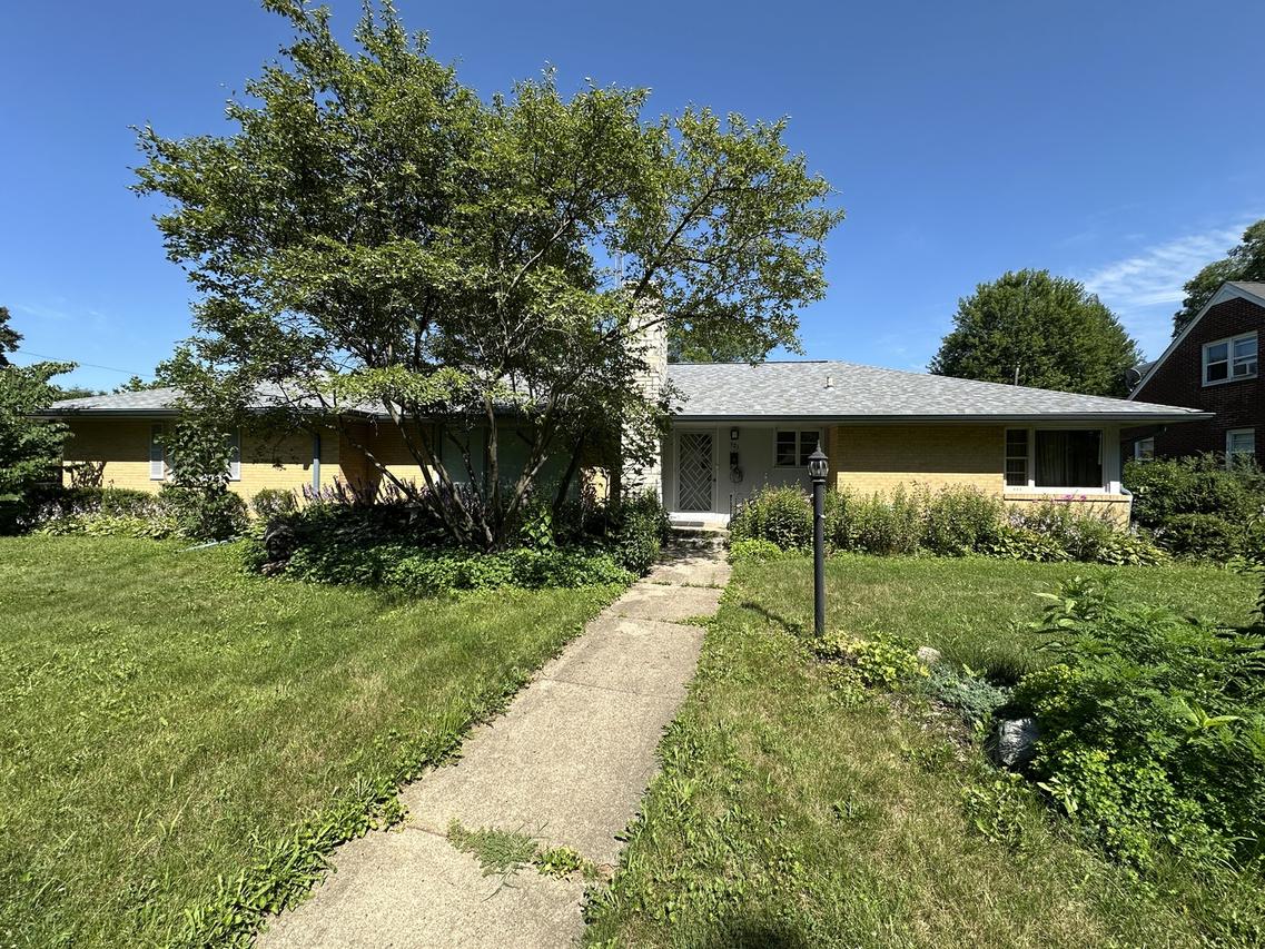 521 N Vale Ave., Rockford, IL 61107