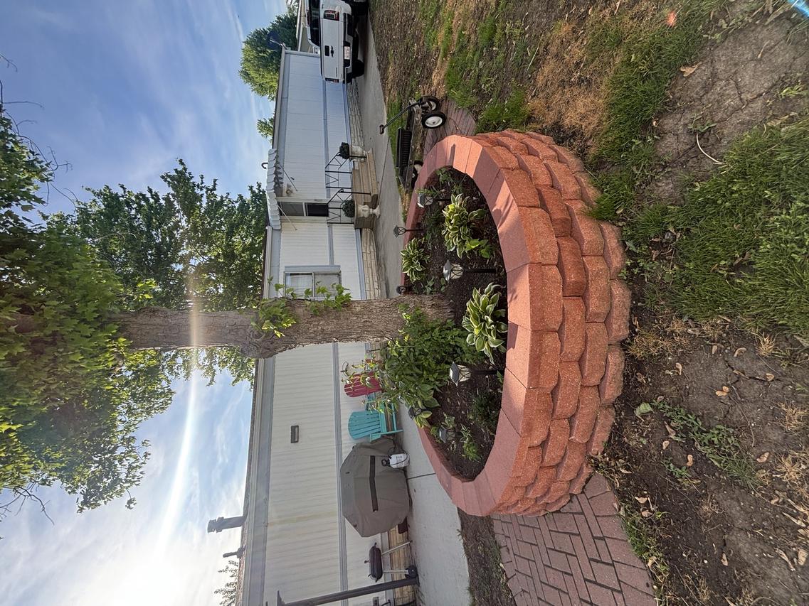 541 Park Ave., Belvidere, IL 61008