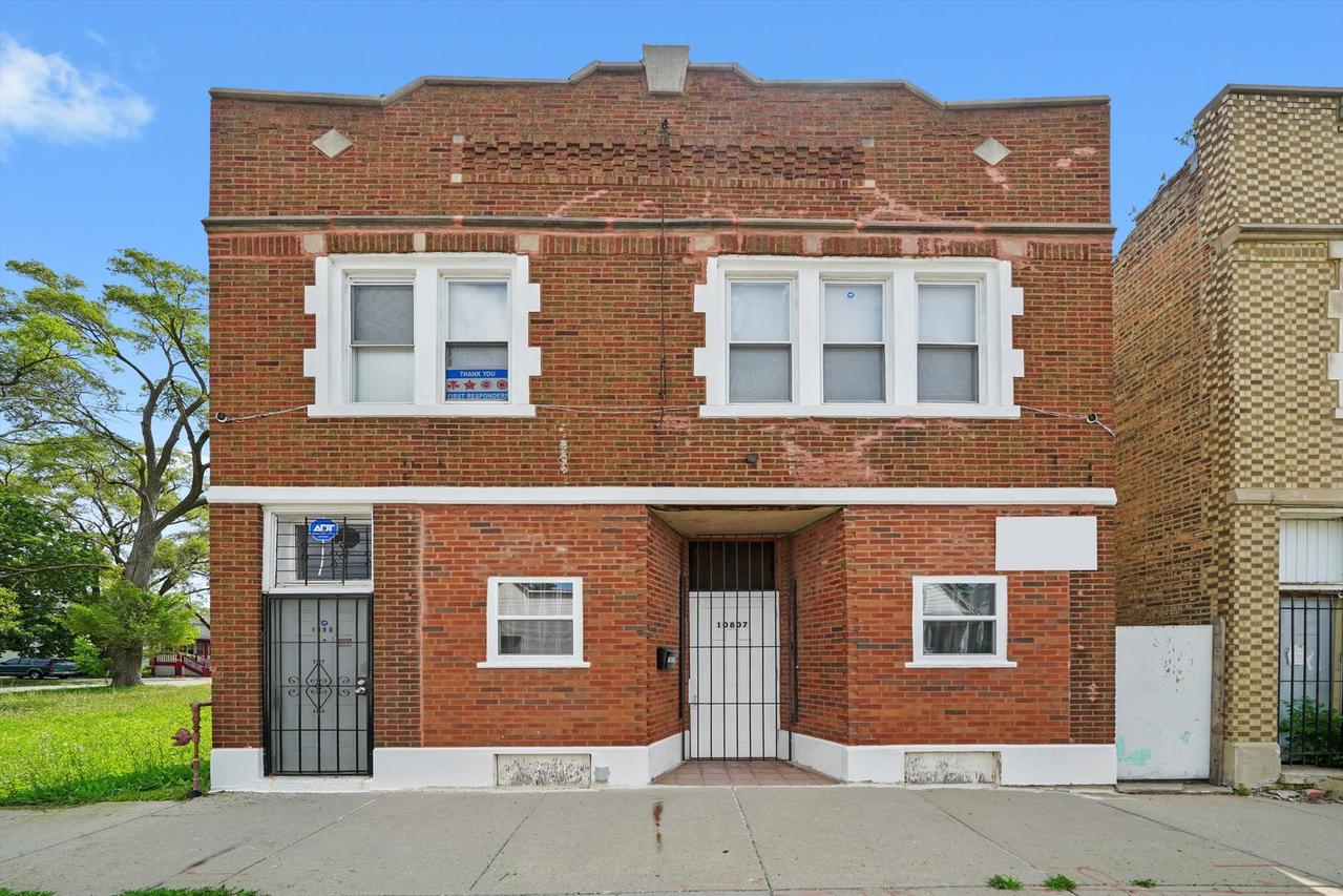 10807 S Wentworth Ave., Chicago, IL 60628
