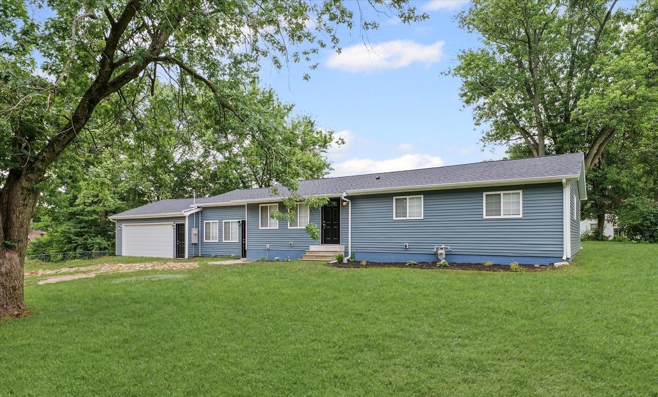 108 S Jefferson St., Saybrook, IL 61770
