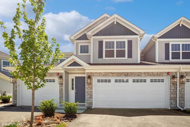 325 Masters Dr., Addison, IL 60101