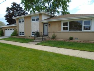 7203 W Lill St., Niles, IL 60714