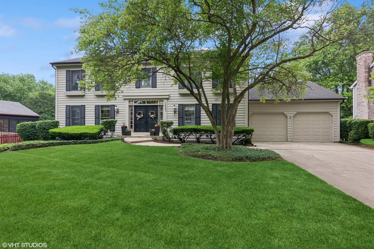 1965 Jamestown Ln., Elgin, IL 60123