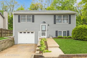 419 N Cresthill Ave., Mchenry, IL 60050