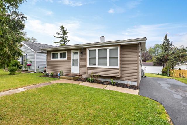 1013 Oakwood Dr., Round Lake Beach, IL 60073