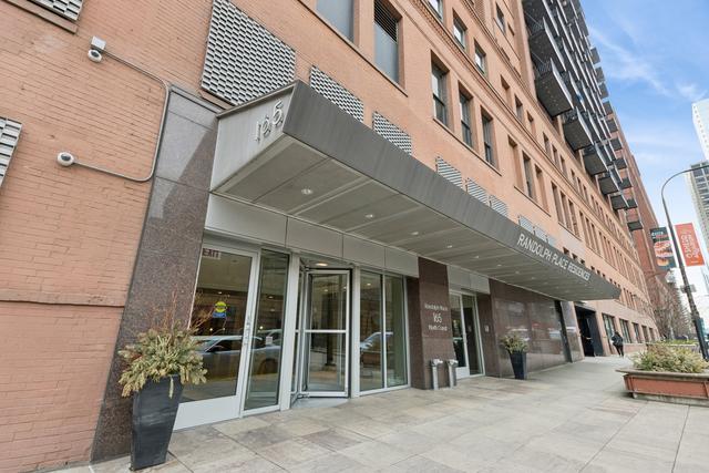 165 N Canal St. #1409, Chicago, IL 60606