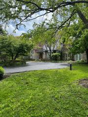 2 High Terrace Ln., Bannockburn, IL 60015