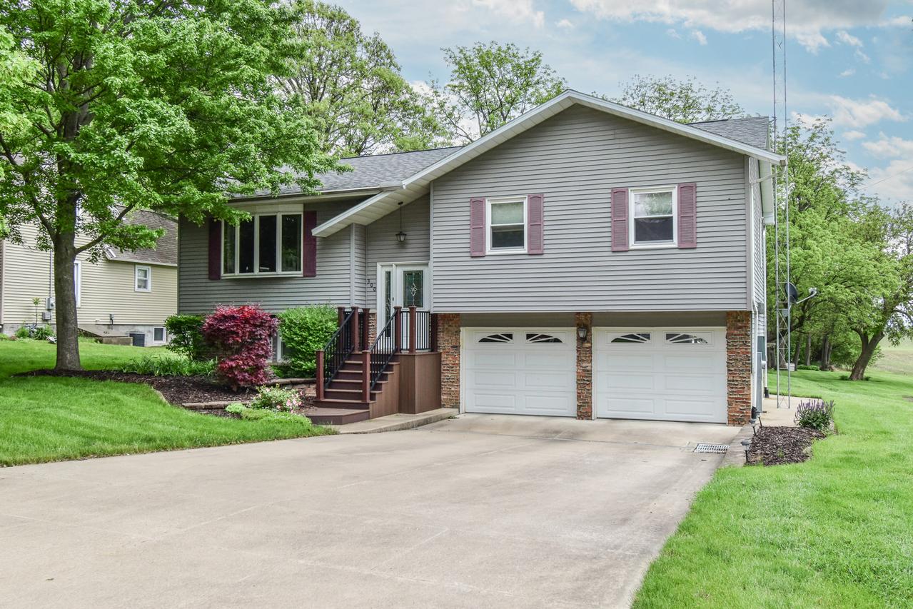 300 N Elm St., Odell, IL 60460