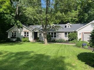 11005 N Mesa Dr., Peoria, IL 61615