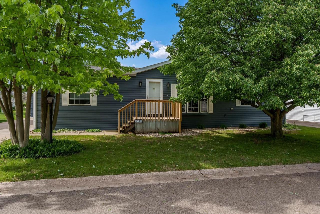 5381 Cypress Ln., Machesney Park, IL 61115