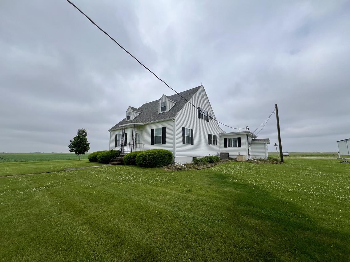 2971 County Road 2700, Penfield, IL 61862