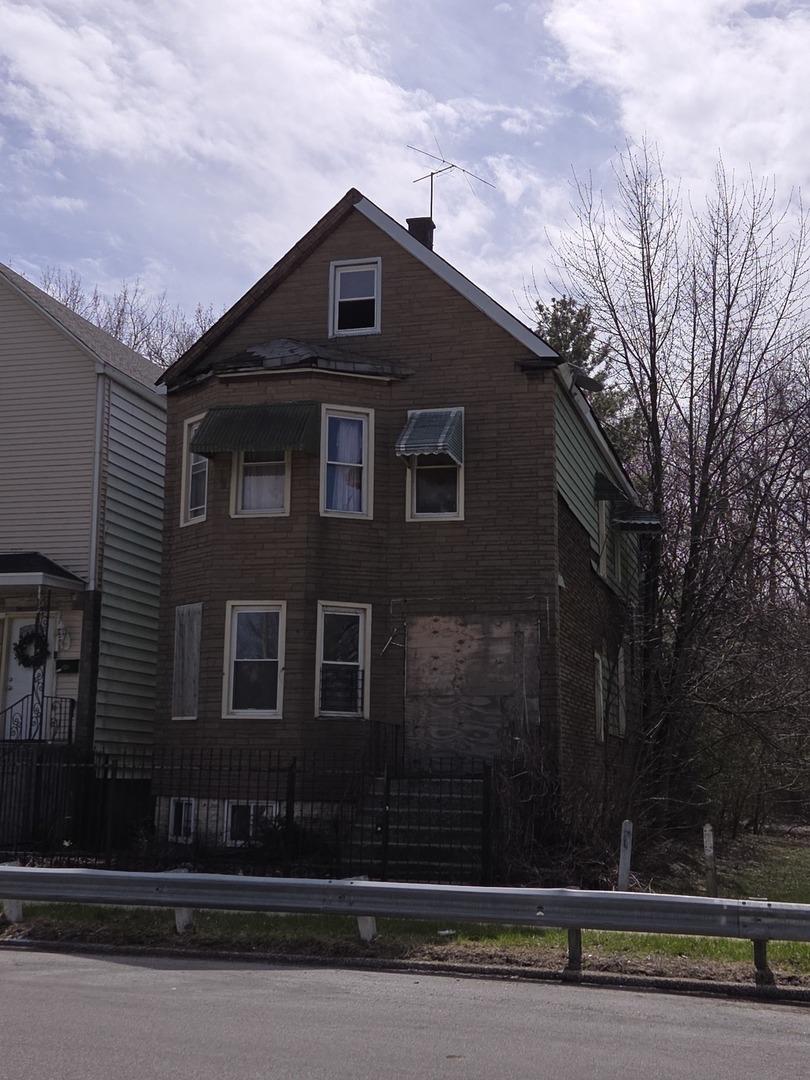 8408 S Baker Ave., Chicago, IL 60617