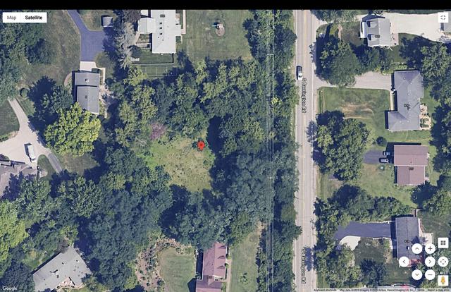 904 S Hough St., Barrington, IL 60010