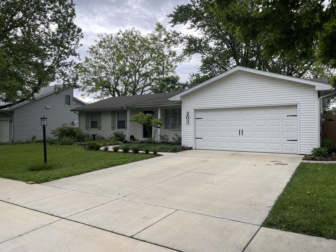 203 E Willard St., Urbana, IL 61801