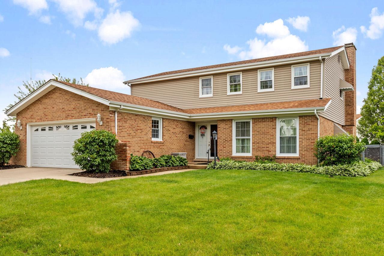 1006 E Cooper Dr., Palatine, IL 60074