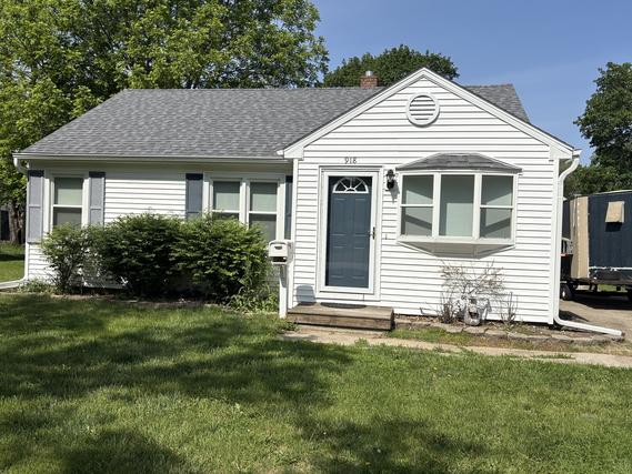 918 N 11th St., Rochelle, IL 61068