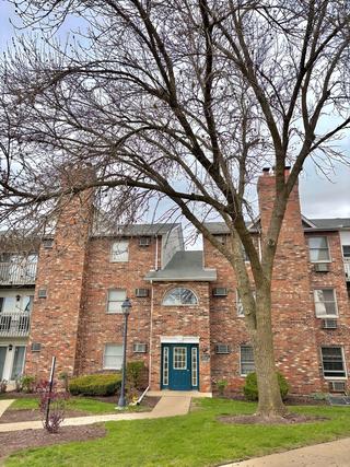 4316 W Shamrock Ln. #3C, Mchenry, IL 60050