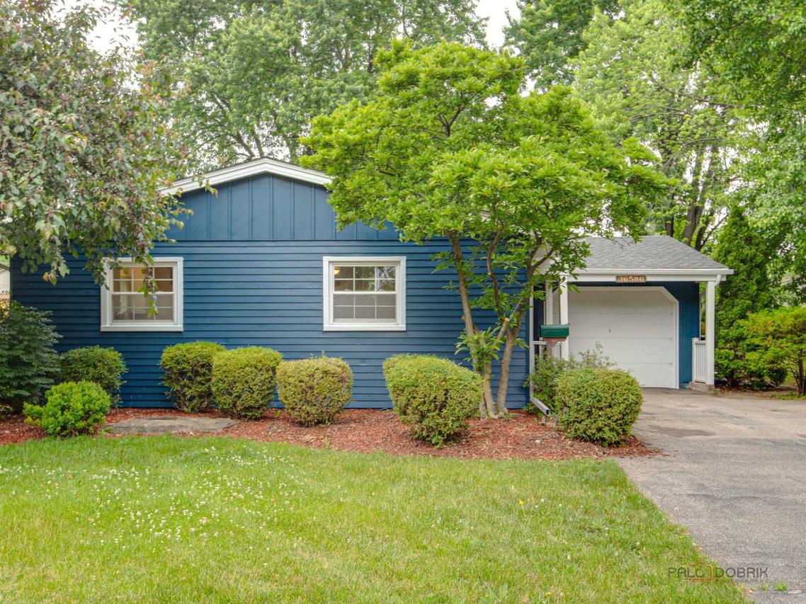 36586 N Traer Ter., Gurnee, IL 60031
