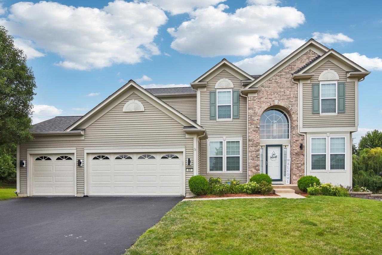 225 Foster Dr., Oswego, IL 60543