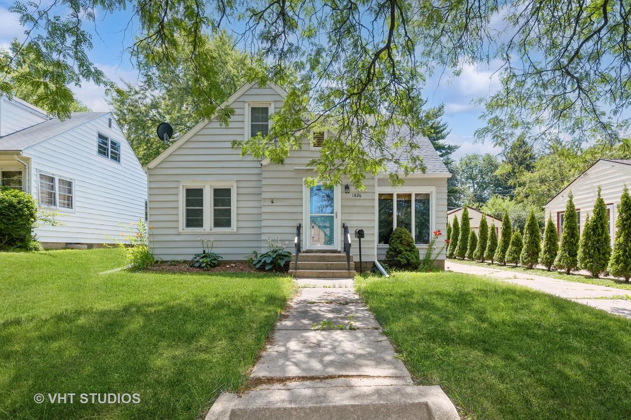 1826 Ohio Pkwy., Rockford, IL 61108