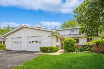 1109 Danvers Ct., Schaumburg, IL 60193