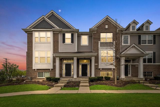 1413 N Charles Ave., Naperville, IL 60563