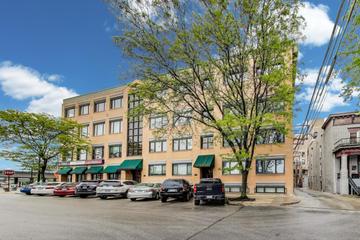 4751 N Artesian Ave. #206, Chicago, IL 60625