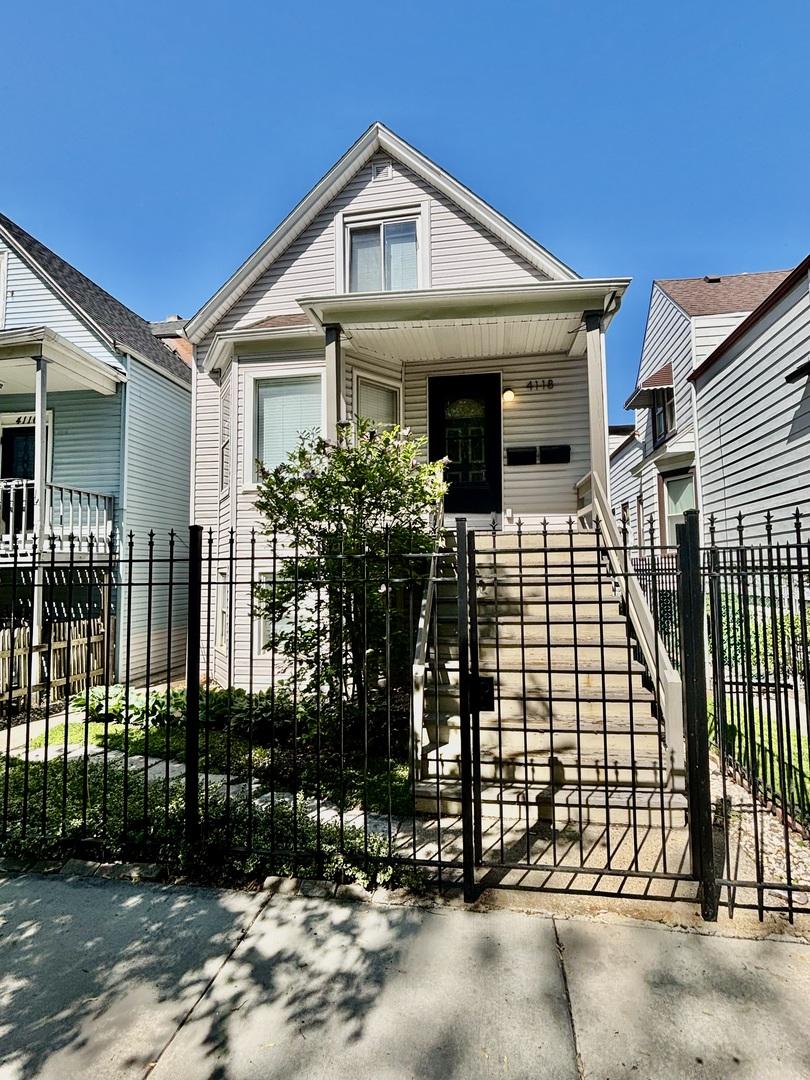 4118 N Kedzie Ave., Chicago, IL 60618
