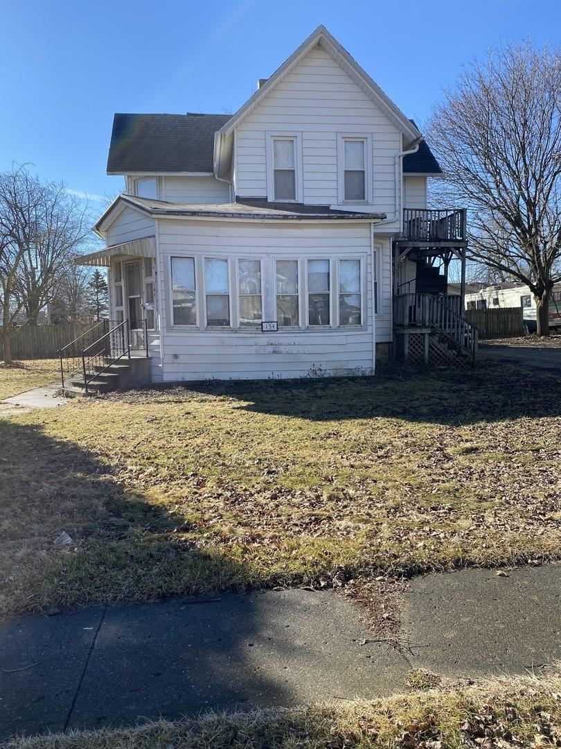 154 W Sheffield St., St. Anne, IL 60964