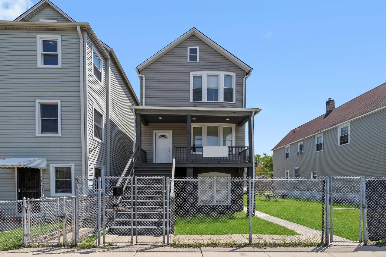 8543 S Burley Ave., Chicago, IL 60617