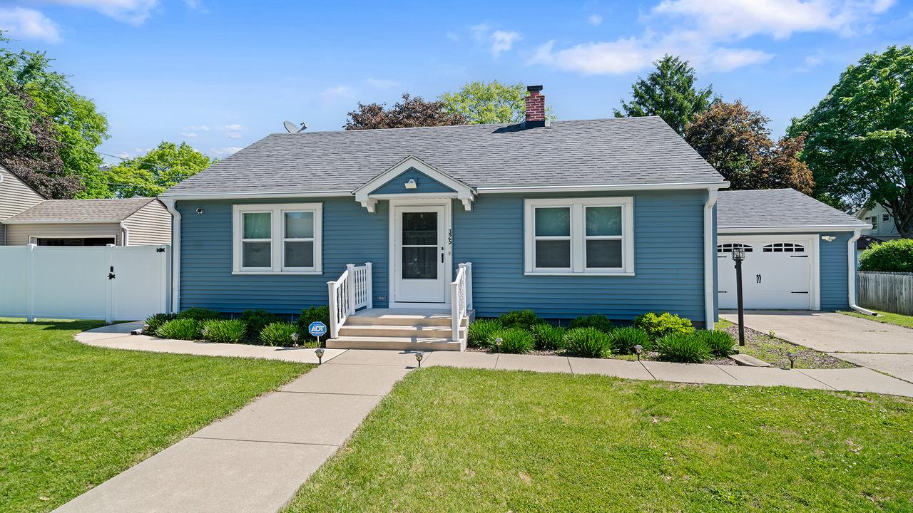 325 Goodrich St., Belvidere, IL 61008