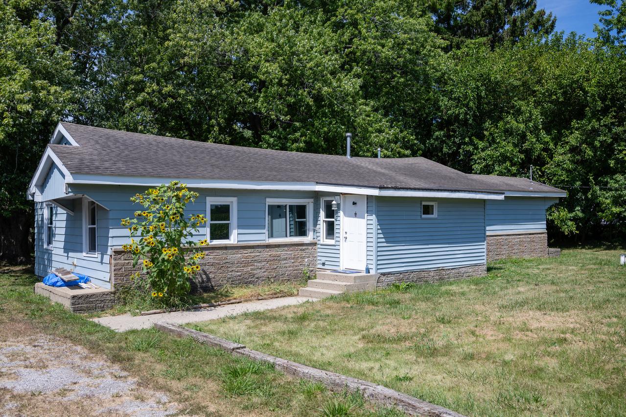 [Address Hidden by Seller], Urbana, IL 61802